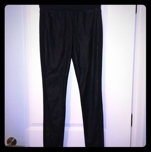 Bar 111  Black Faux Leather Skinny Pants Size: M